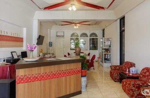 Padang House | RedDoorz Syariah near Universitas Negeri Padang