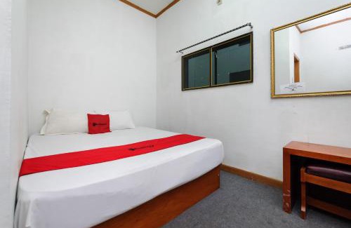 Banda Aceh Hotel | RedDoorz Syariah @ Panglima Nyak Makam Aceh 2