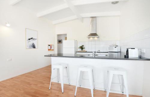 Merrijig Apartment | Redgum Apartment - Merrijig - Sleeps 7