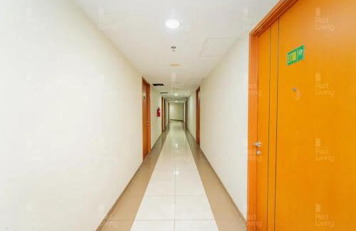 South Tangerang Hotel | RedLiving Apartemen Green Lake View Ciputat - Pelangi Rooms 1 Tower E