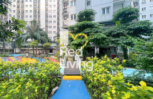 Binong Hotel | RedLiving Apartemen Paragon Village Karawaci - Ujang Uchil Rooms