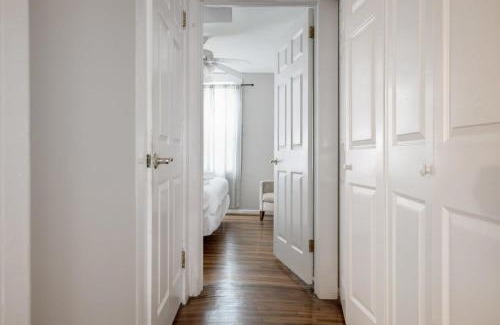 Redmont Park Apartment | Redmont Revival-Unit B-Walkable-UAB