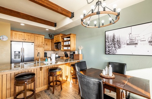 Kimball Junction House | Redstone Condo in Great Location, Hot Tub & Year-Round Recreation! Park City Newark 38