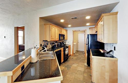 Kimball Junction Apartment | Redstone Retreat Unit A