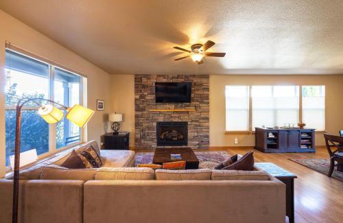 Hood River House | Redtail 30 day minimum