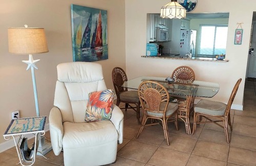 Madeira Beach Condo | Reduced Pricing Thru End Of Year For 5-Star Beach Front Condo, Check 91 Reviews!