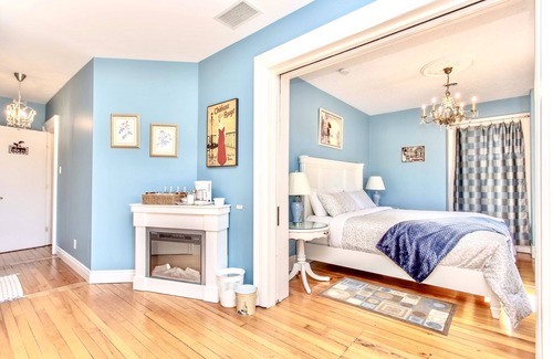 Niagara Falls Bed & Breakfast | Redwood Bed and Breakfast