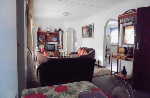 Wavecrest Apartment | Redwood Holiday Apartment