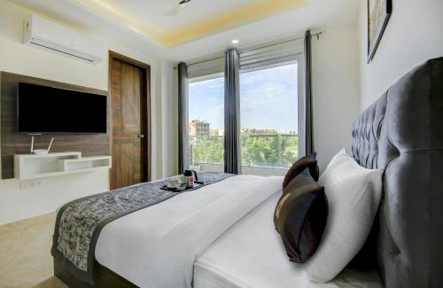 Sector 51 House | Reebah Inn & Suites