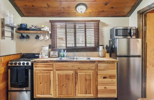 Indian River House | Reed's on the River Cabin 6