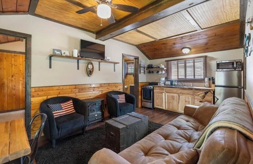 Indian River House | Reed's on the River Cabin 6