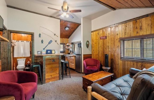 Indian River Cabin | Reed's on the River Cabin 4