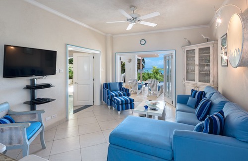 Reeds Bay Condo | Reeds House 1 in Carlton, St James by Personal Villas - Bright and Breezy Condom