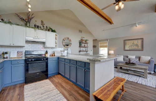 Kimberling City House | Reeds Spring Retreat with Lakeview Deck and Grill