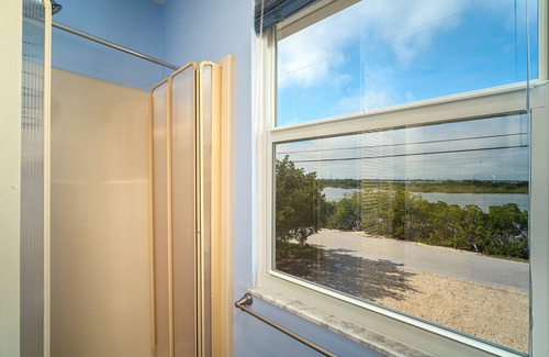 Eden Pines House | Reel Paradise | Fabulous sunsets from this canalfront 2 bed/2 bath on Big Pine Key