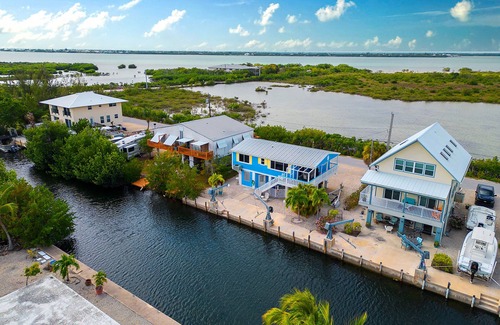 Eden Pines House | Reel Paradise | Fabulous sunsets from this canalfront 2 bed/2 bath on Big Pine Key