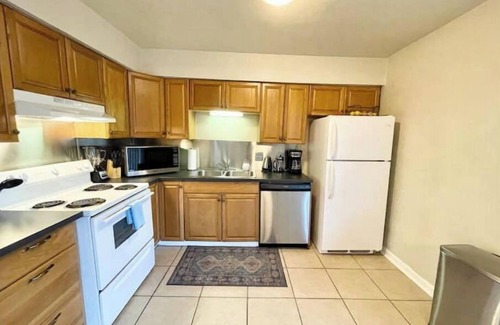 Parker Lane Apartment | ReEnergize South Central 5 mi from downtown VA