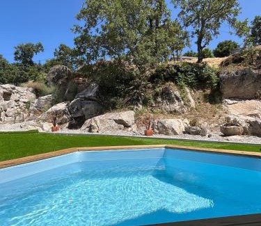 Sabugal House | Refúgio das 3 irmãs - Comfort House