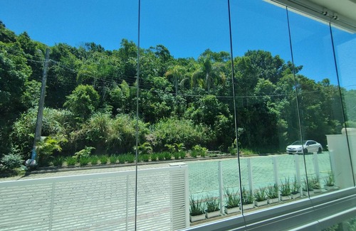 Centro Apartment | Refúgio Praiano Para Aluguel de Temporada na Praia de Bombinhas, SC