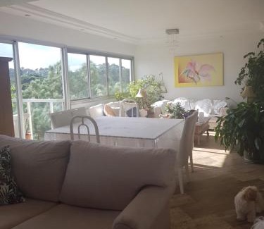 Santo Amaro House | Refúgio Verde na Cidade