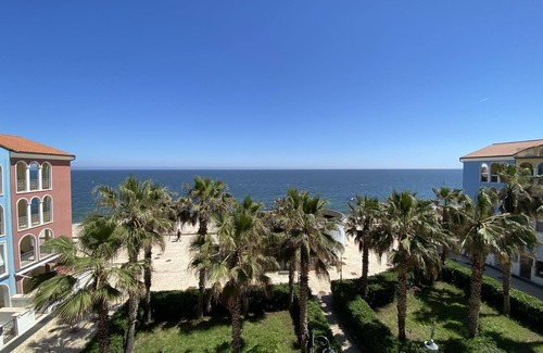 Villa Musone Apartment | Ref 3 Summer rental – Seafront studio apartment