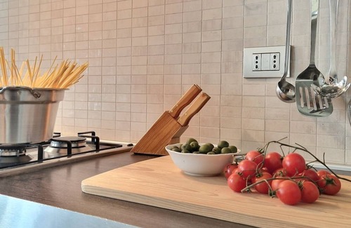 Porto Sant'Elpidio Apartment | [Refined Dwelling] Wi-fi Parking