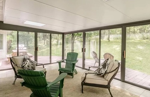 Bushnell Basin House | Refinished Cozy Pittsford Home Booking for Summer 2023!