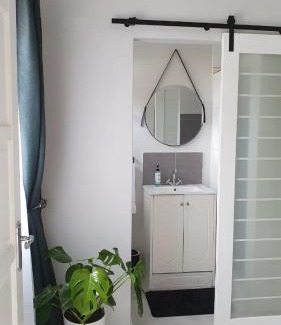 Edenvale House | Refresh Cottage near OR Tambo Airport & Greenstone