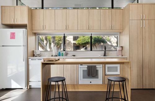 Camelback East Apartment | Refreshing 2-bedroom Container - 80 Walkscore!
