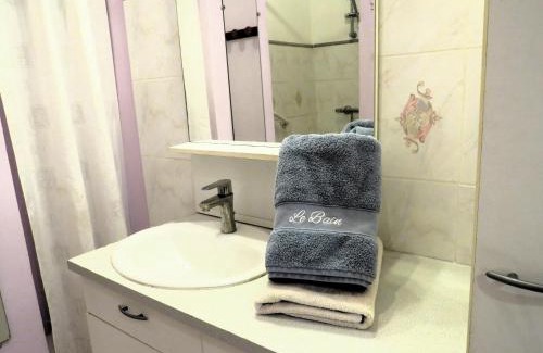 Mazire Apartment | Refuge Comtois - 8 personnes