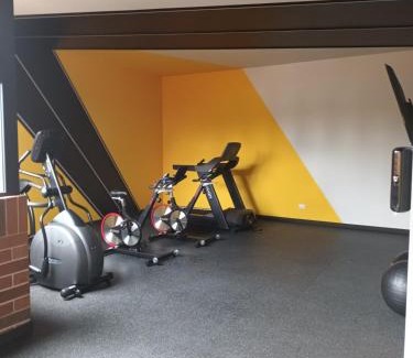 Zona 10 Apartment | Refuge zone 10 3 bedrooms 2 bathrooms parking laundry