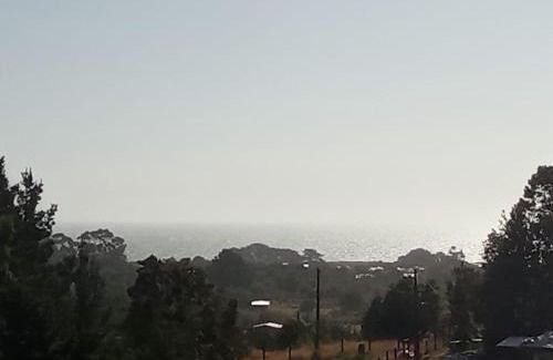 Valdivia Ski Chalet | Refugio de montaña con vista al mar