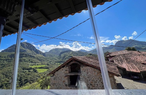 Amieva House | Refugio del Busgosu