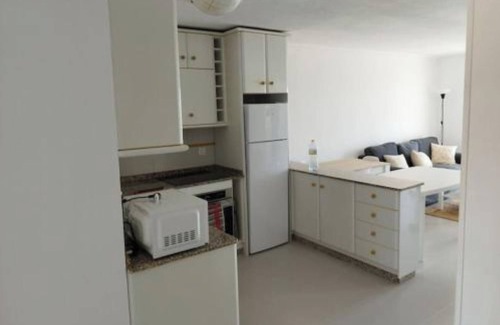 Puerto de Mazarron Apartment | Refugio Sereno: Cool apartment in bay.