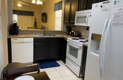 Regal Palms House | Regal Palms – Lazy River – Water Slide – Disney - Free Wifi - Baby Crib + FUN!