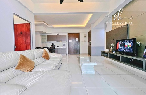 Chow Kit Apartment | Regalia Residence The Sky Pool Suite