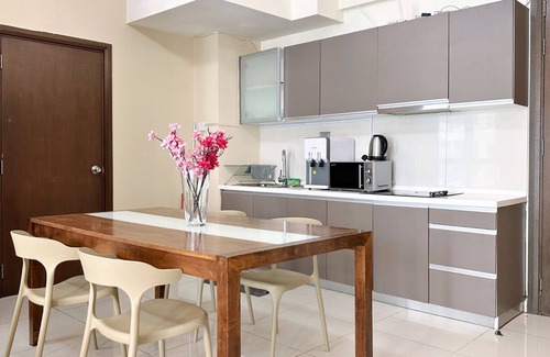 Chow Kit Apartment | Regalia Residence The Sky Pool Suite
