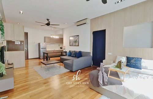 Chow Kit Apartment | Regalia Residence The Sky Pool Suite