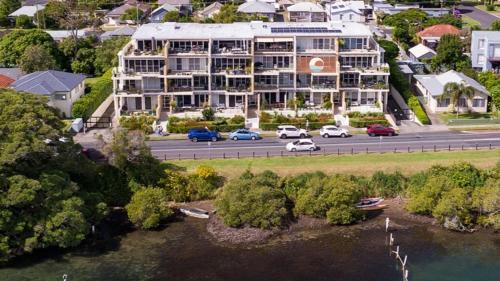 Forster Apartment | Regatta 17