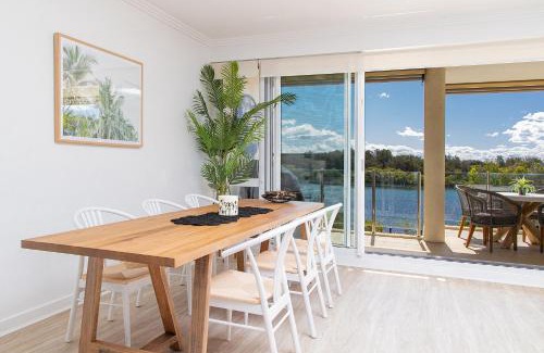 Forster Apartment | Regatta 8