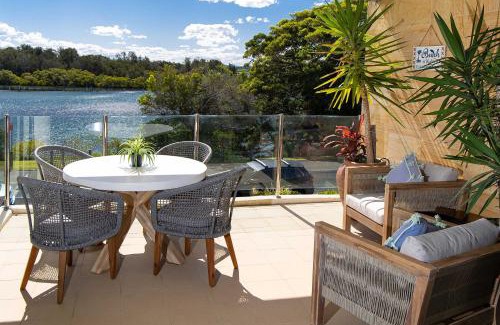 Forster Apartment | Regatta 8