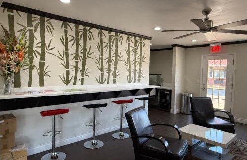 Fayetteville Hotel | Regency 7 Motel