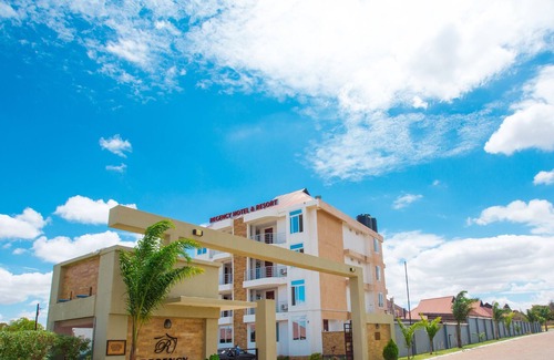 Singida Hotel | Regency Hotel & Resort - Singida