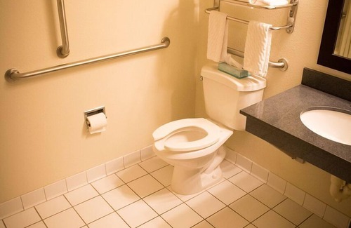 Anoka Hotel | Regency Inn and Suites, Anoka
