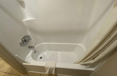 Dodge City Hotel | Regency Inn and Suites