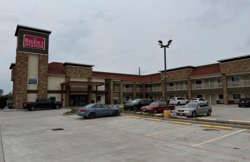 Humble Hotel | Regency Inn & Suites Humble FM1960 - IAH Airport