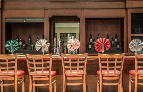 New London Hotel | REGENCY Inn & SUITES NEW LONDON MYSTIC