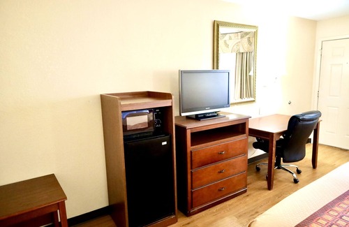 Gladewater Hotel | Regency Inn & Suites