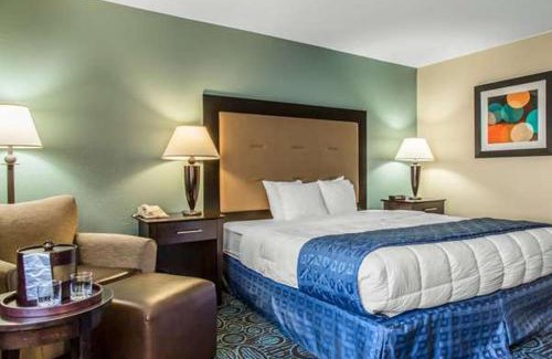 New London Hotel | Regency Inn & Suites