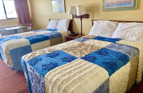 Fern Park Hotel | Regency Inn